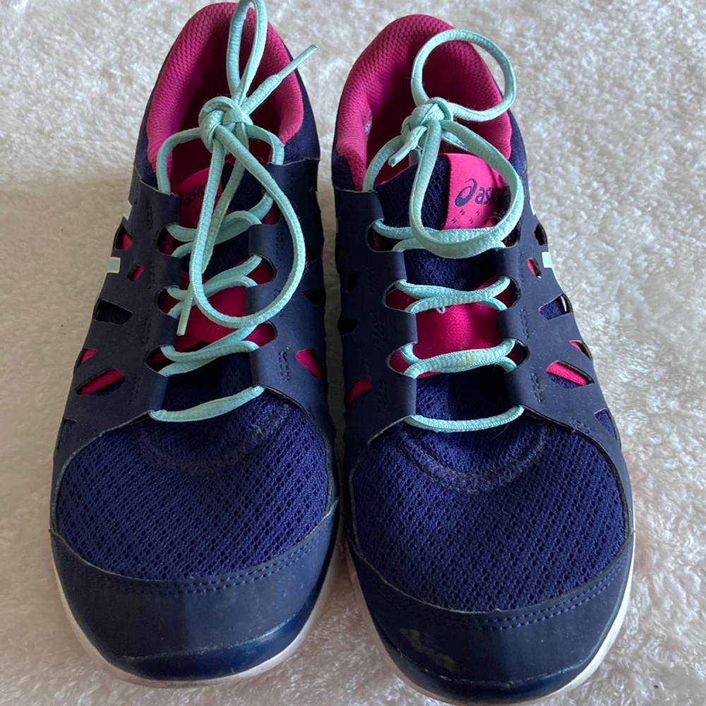 ASICS Cross Trainer